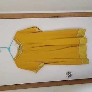 Maeve Golden Yellow Scoop Neck Keyhole Back Tunic Dress